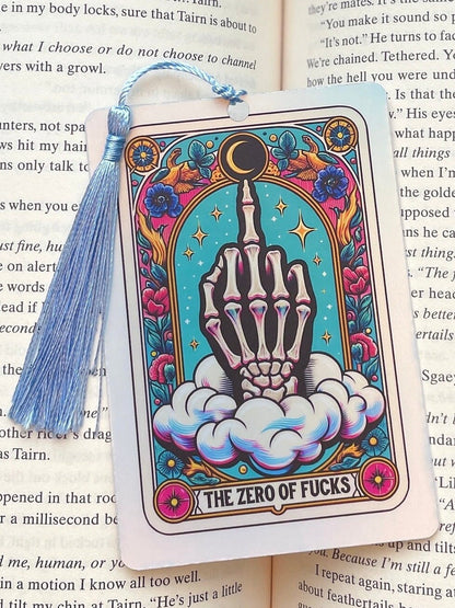 Tarot card Bookmark, birthday gift, holographic bookmark, Gothic Bookmark, Booktok Bookmark, Bookish Gifts for Readers, Handmade Bookmark