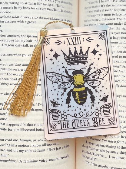 queen bee Tarot card Bookmark, holographic bookmark, Gothic Bookmark, Booktok Bookmark, Bookish Gifts for Readers, Handmade Bookmark, bee
