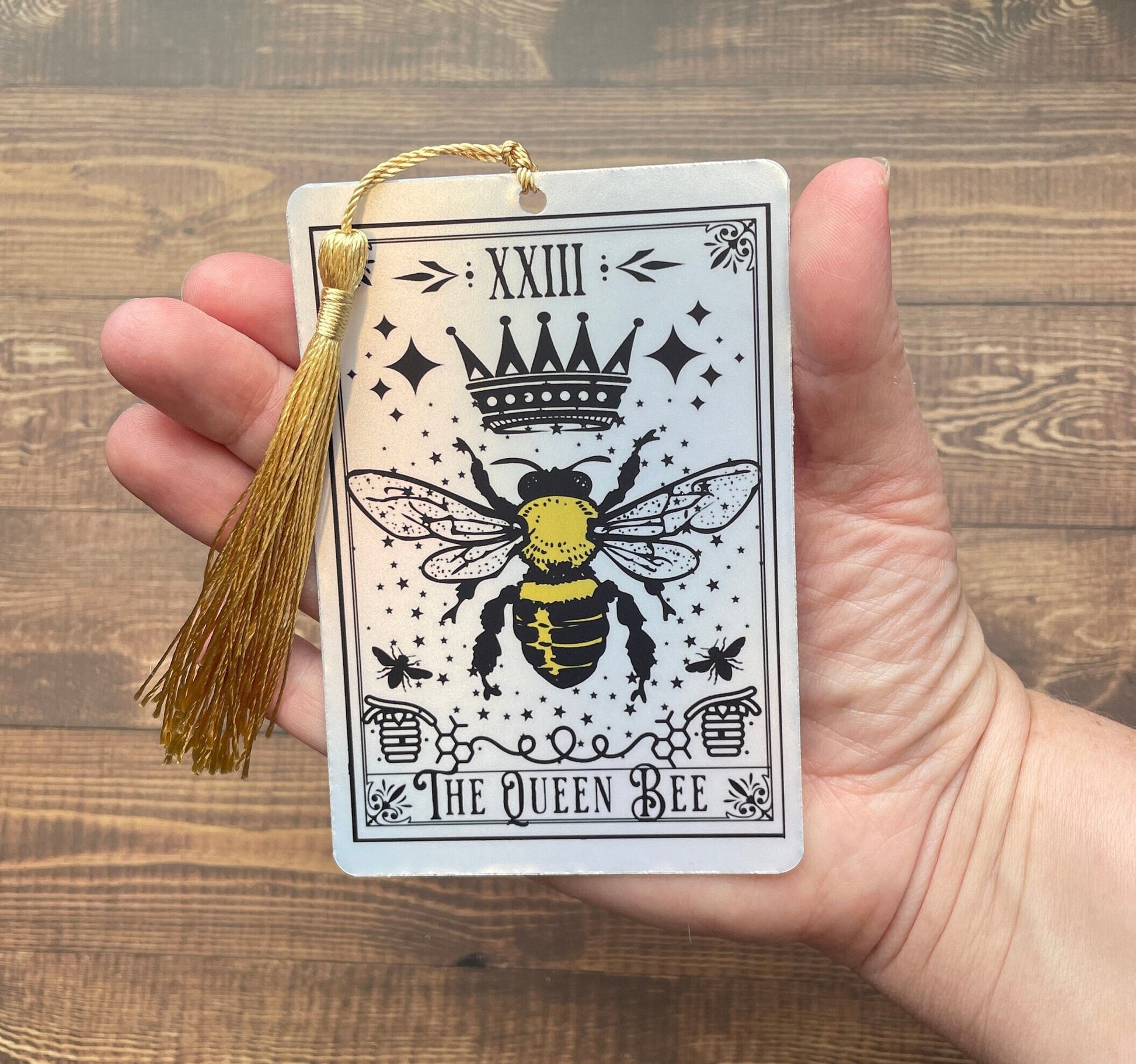 queen bee Tarot card Bookmark, holographic bookmark, Gothic Bookmark, Booktok Bookmark, Bookish Gifts for Readers, Handmade Bookmark, bee