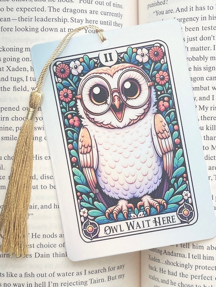 Owl Wait Here Tarot card Bookmark, holographic bookmark, Gothic Bookmark, Booktok Bookmark, Bookish Gifts for Readers, Handmade Bookmark