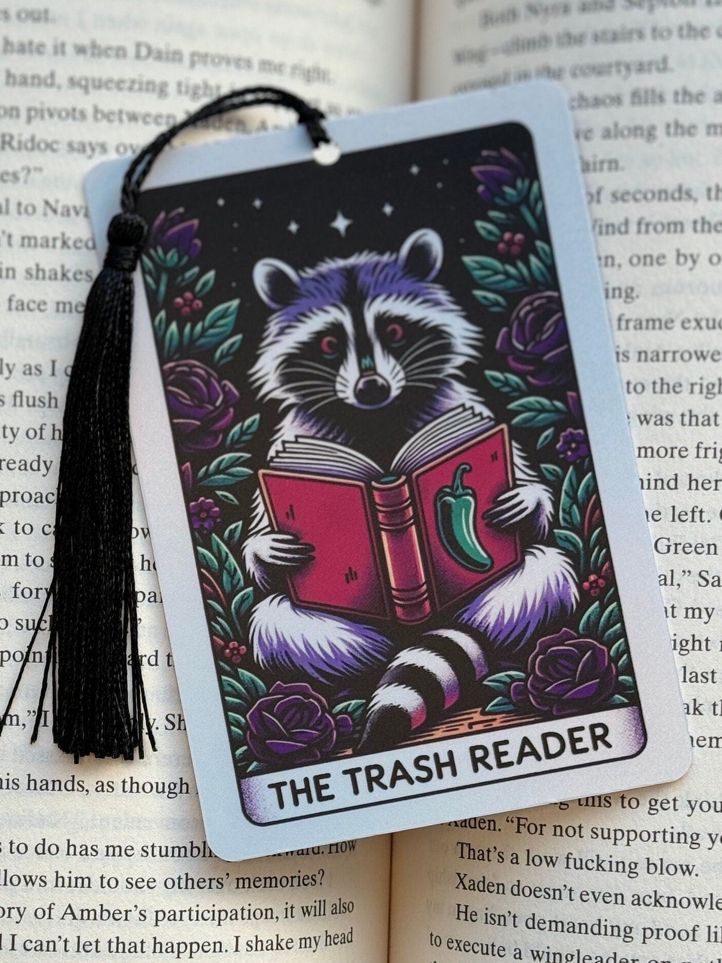 Trash reader Tarot card Bookmark, holographic bookmark, Gothic Bookmark, Booktok Bookmark, Bookish Gifts for Readers, Handmade Bookmark