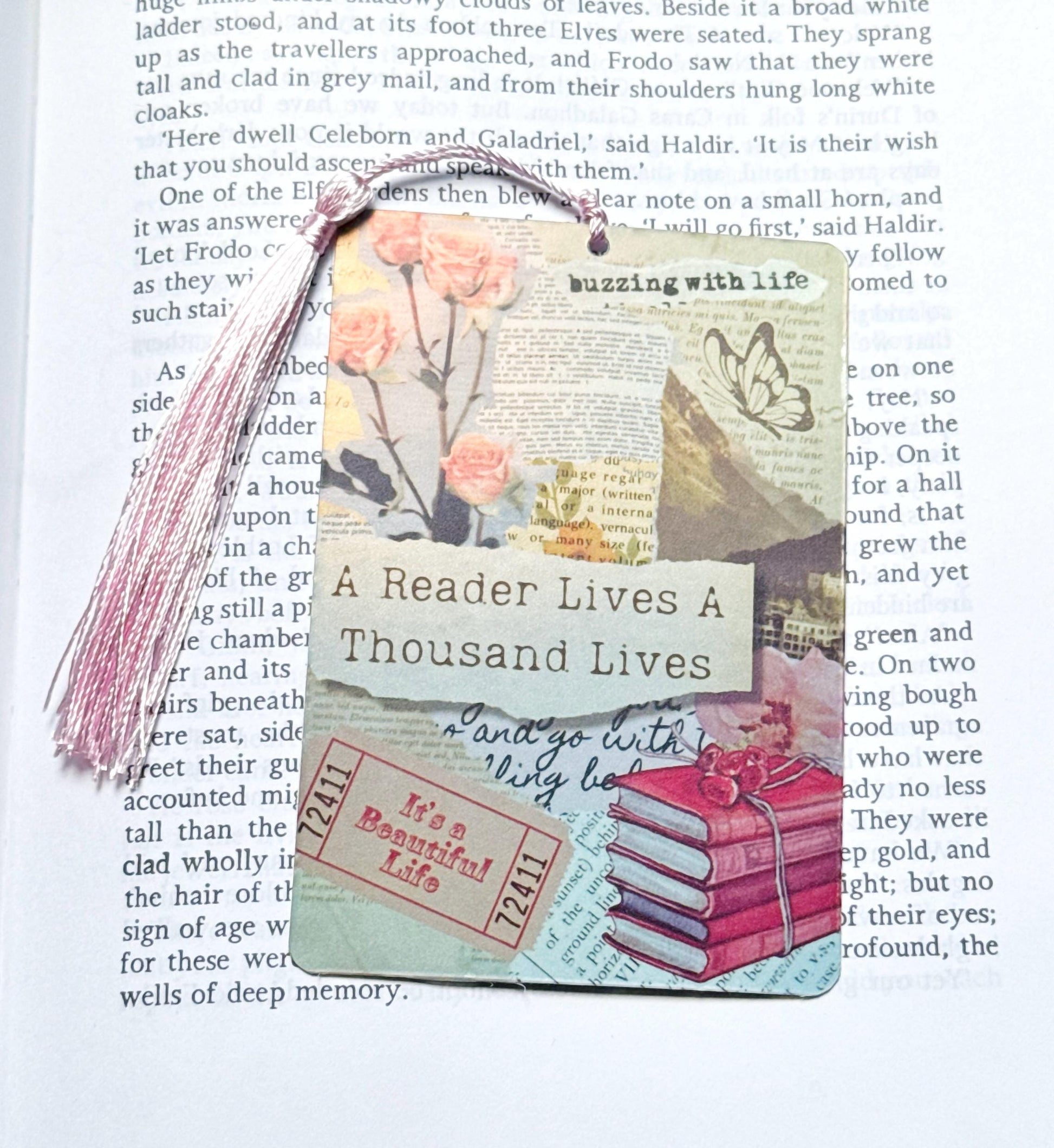 The book lovet Tarot card Bookmark, holographic bookmark, Gothic Bookmark, Booktok Bookmark, Bookish Gifts for Readers, Handmade Bookmark