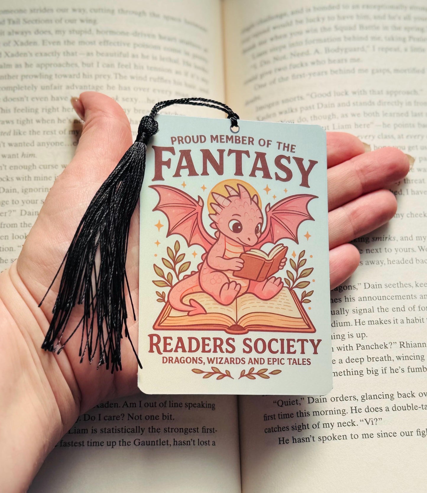 Fantasy reader Tarot card Bookmark, dragon bookmark, holographic bookmark, Gothic Bookmark, Booktok Bookmark, Bookish Gifts for Readers,