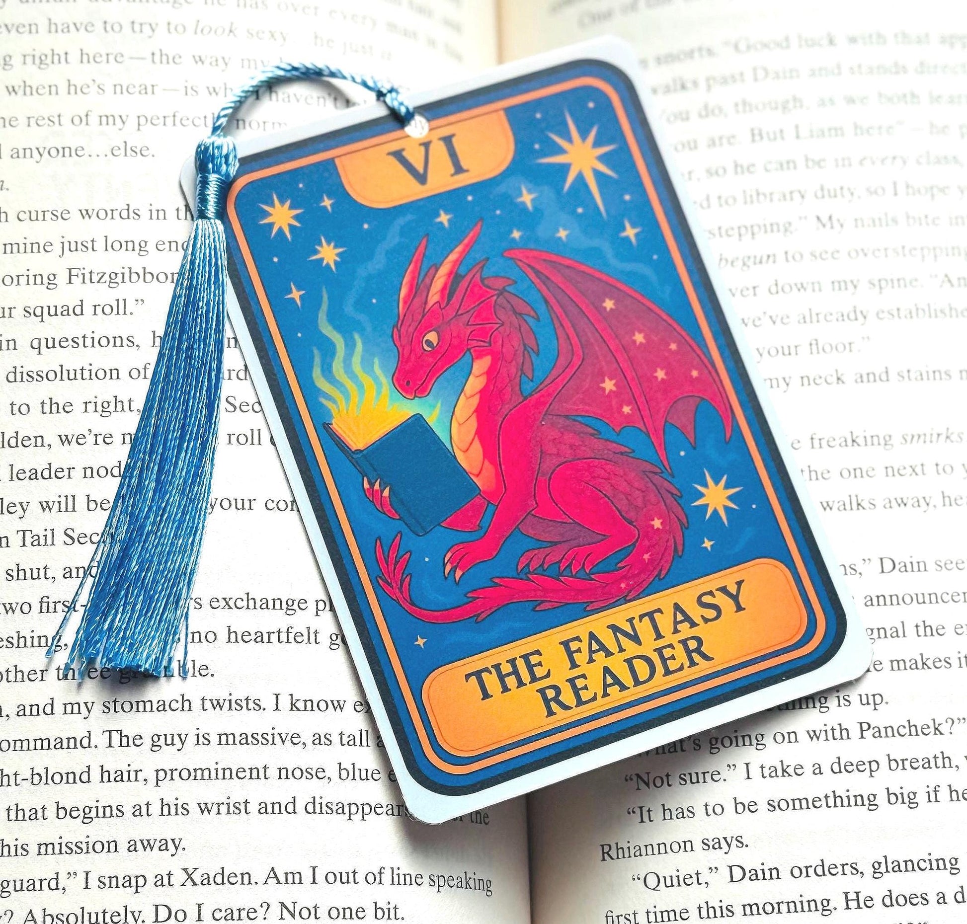Fantasy reader Tarot card Bookmark, dragon bookmark, holographic bookmark, Gothic Bookmark, Booktok Bookmark, Bookish Gifts for Readers,