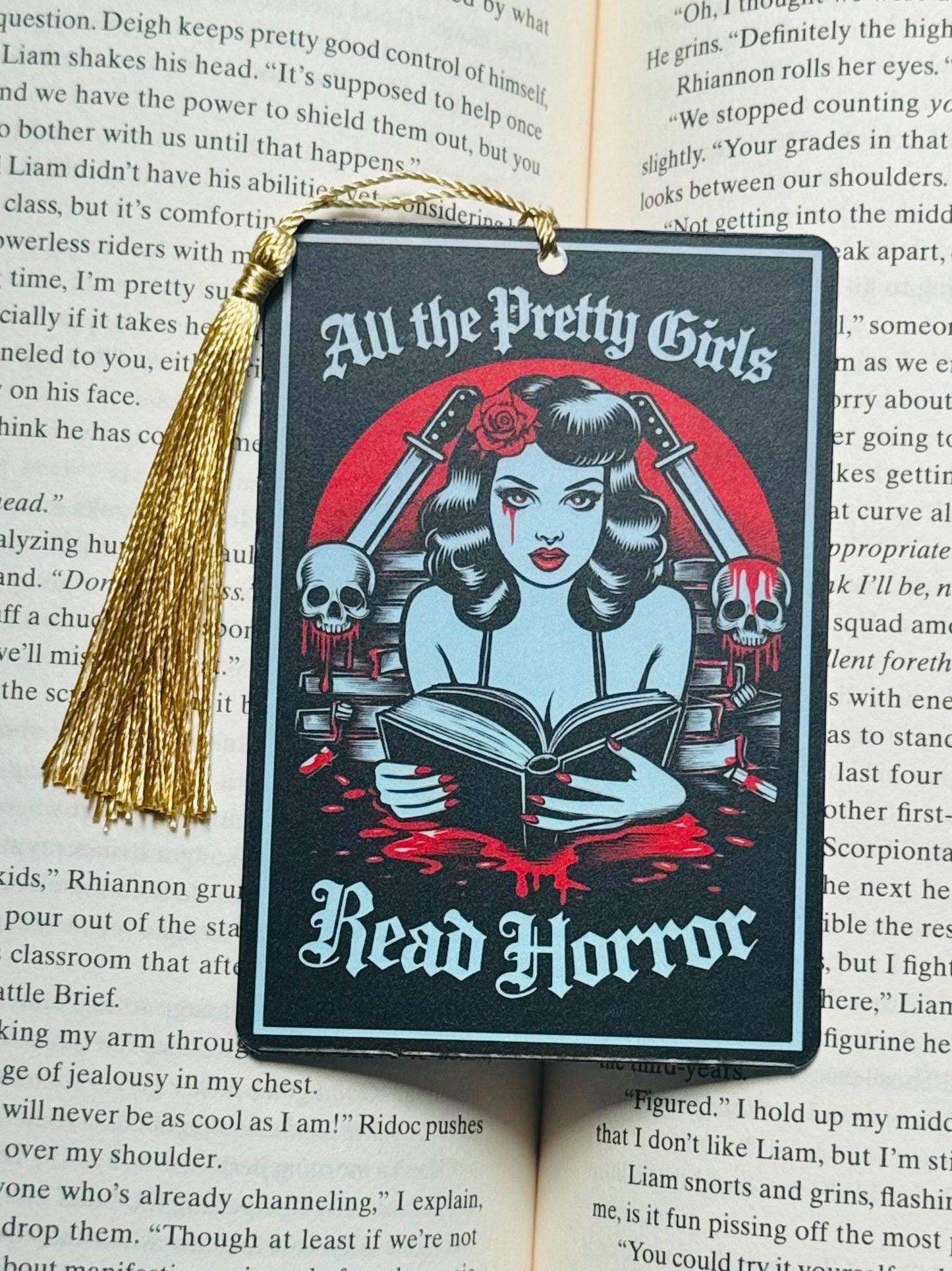 Pretty girls read horror bookmark, Tarot card Bookmark, holographic bookmark, Gothic Bookmark, Bookish Gifts for Readers, Handmade Bookmark,