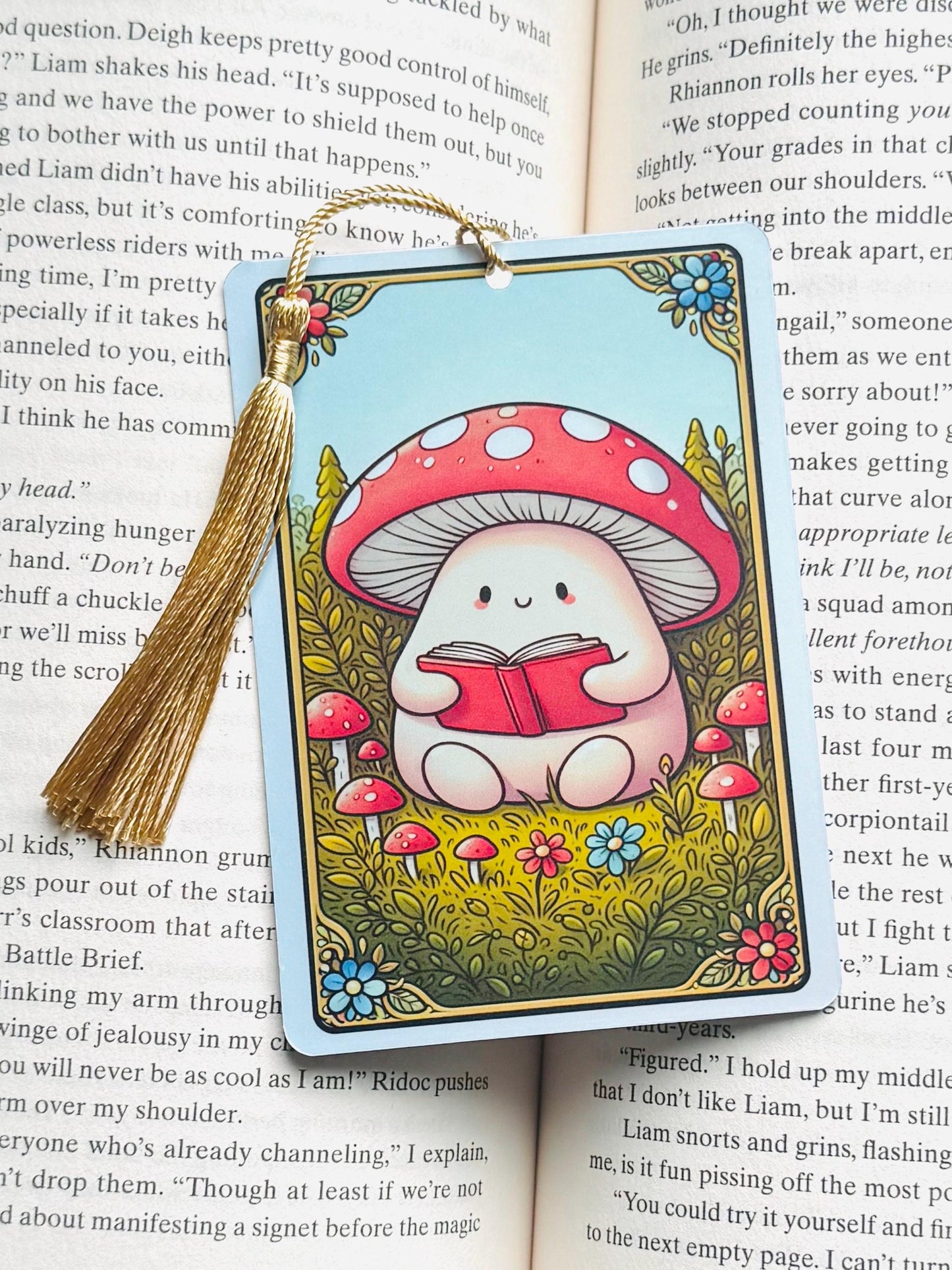 Mushroom reading bookmark, Tarot card Bookmark, fantasy bookmark, Gothic Bookmark, Bookish Gifts for Readers, Handmade Bookmark,
