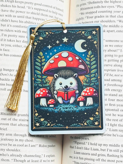 Hedgehog reading bookmark, Tarot card Bookmark, fantasy bookmark, Gothic Bookmark, Bookish Gifts for Readers, Handmade Bookmark,