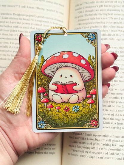 Mushroom reading bookmark, Tarot card Bookmark, fantasy bookmark, Gothic Bookmark, Bookish Gifts for Readers, Handmade Bookmark,