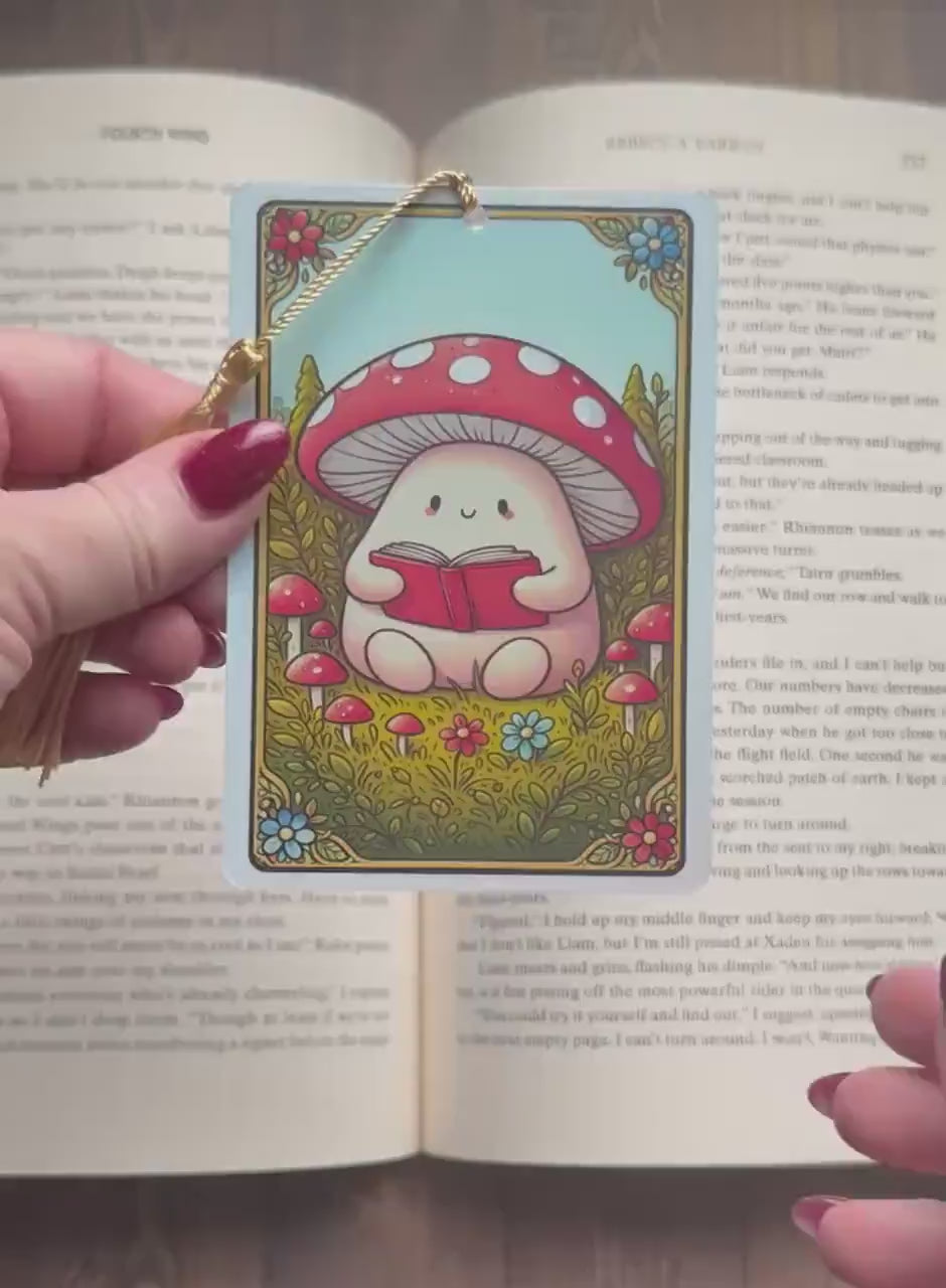 Mushroom reading bookmark, Tarot card Bookmark, fantasy bookmark, Gothic Bookmark, Bookish Gifts for Readers, Handmade Bookmark,